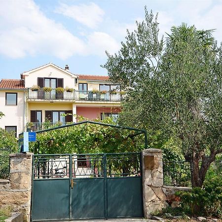 Apartments Green Garden فوديس المظهر الخارجي الصورة