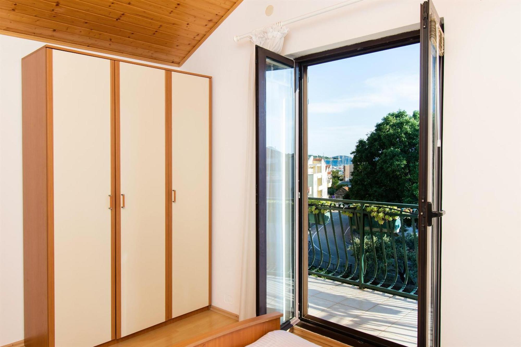 Apartments Green Garden فوديس المظهر الخارجي الصورة