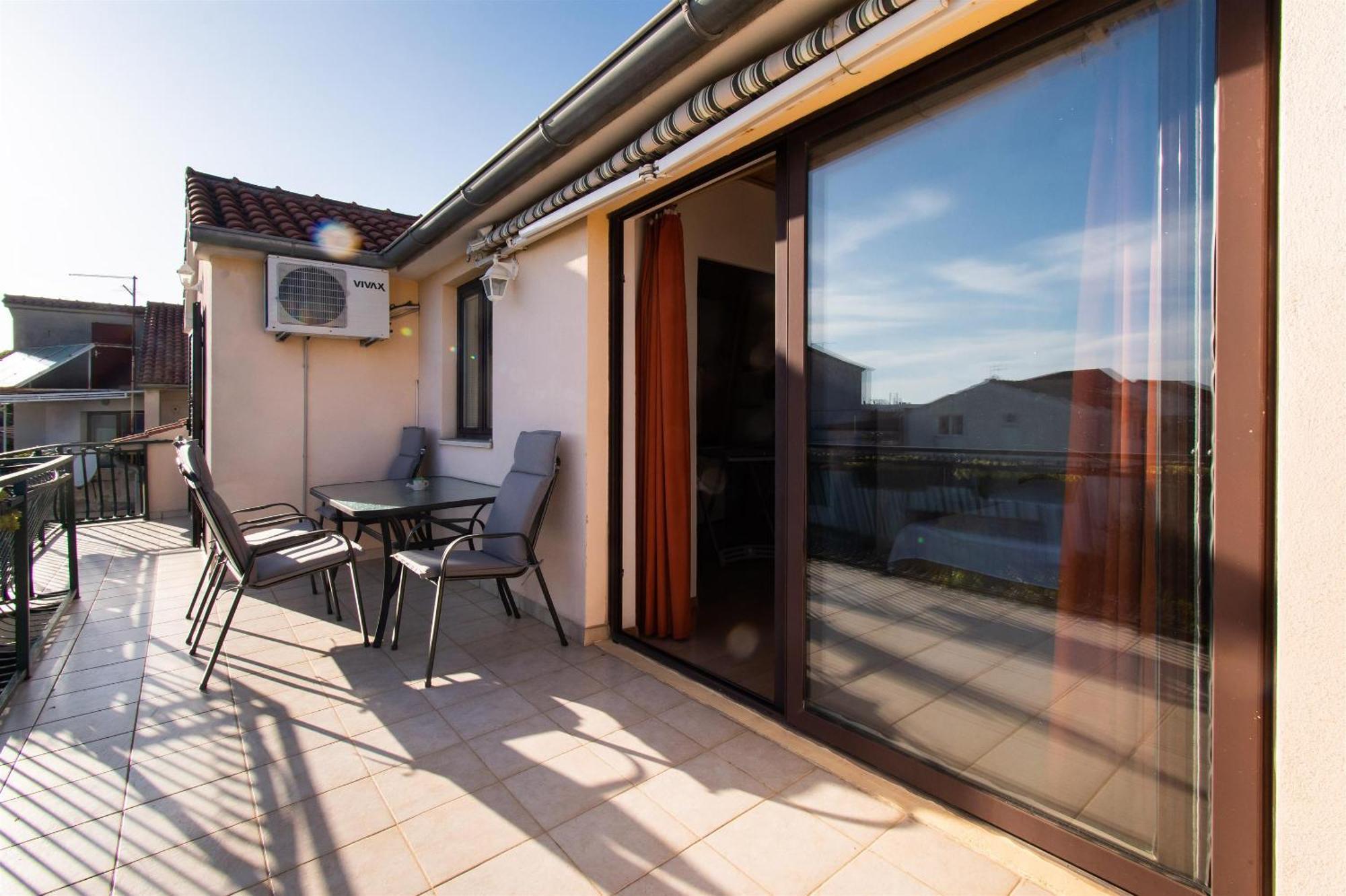 Apartments Green Garden فوديس المظهر الخارجي الصورة