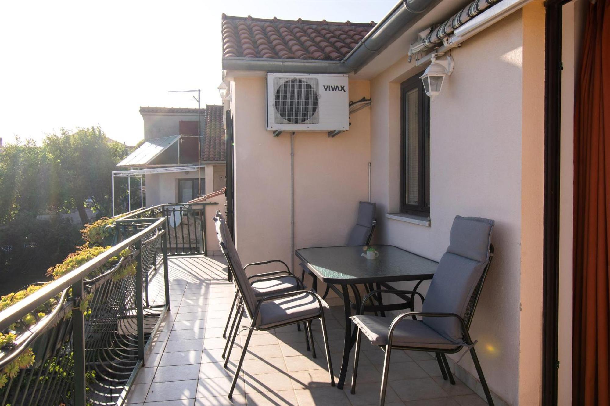 Apartments Green Garden فوديس المظهر الخارجي الصورة