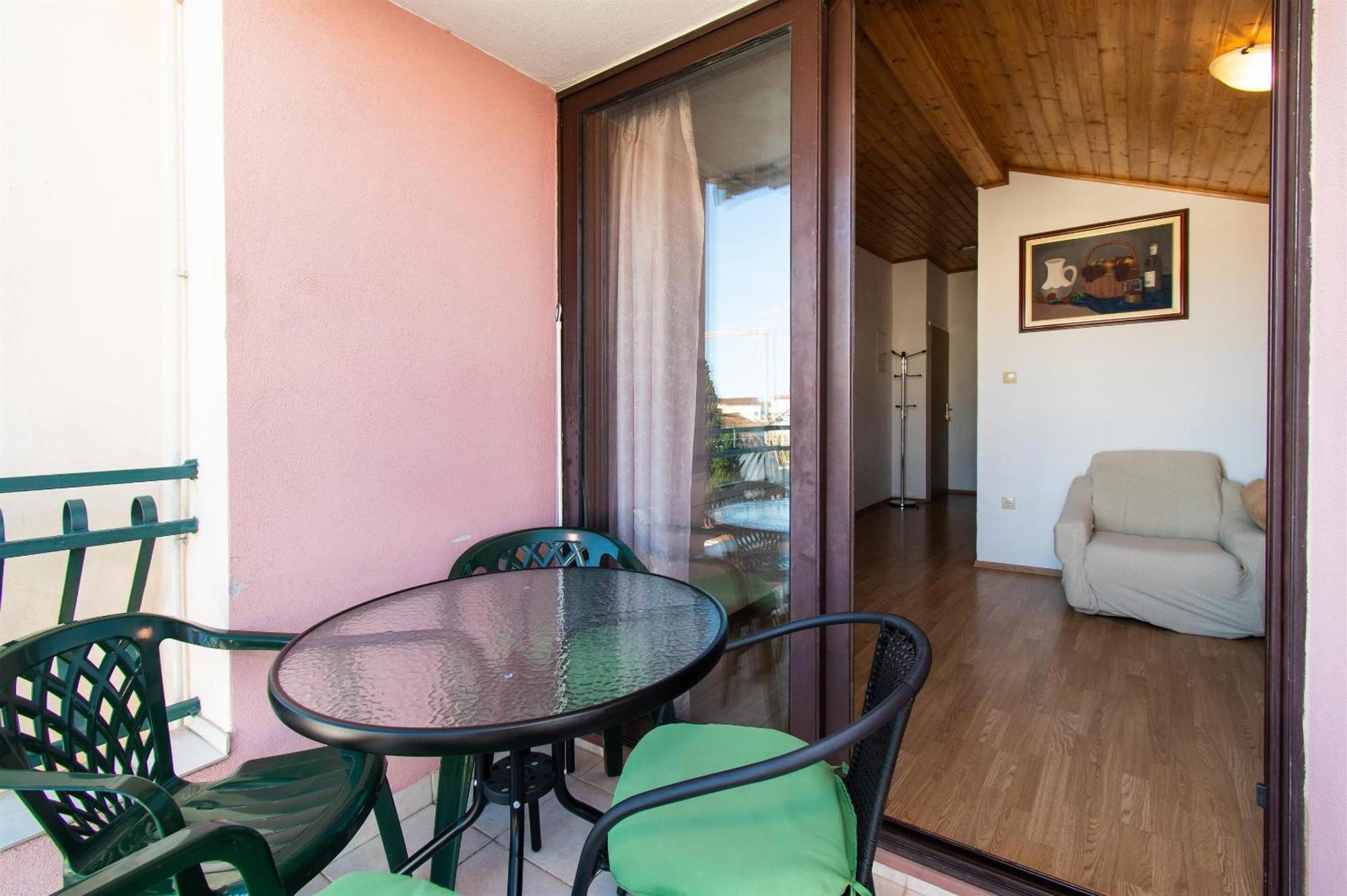 Apartments Green Garden فوديس المظهر الخارجي الصورة