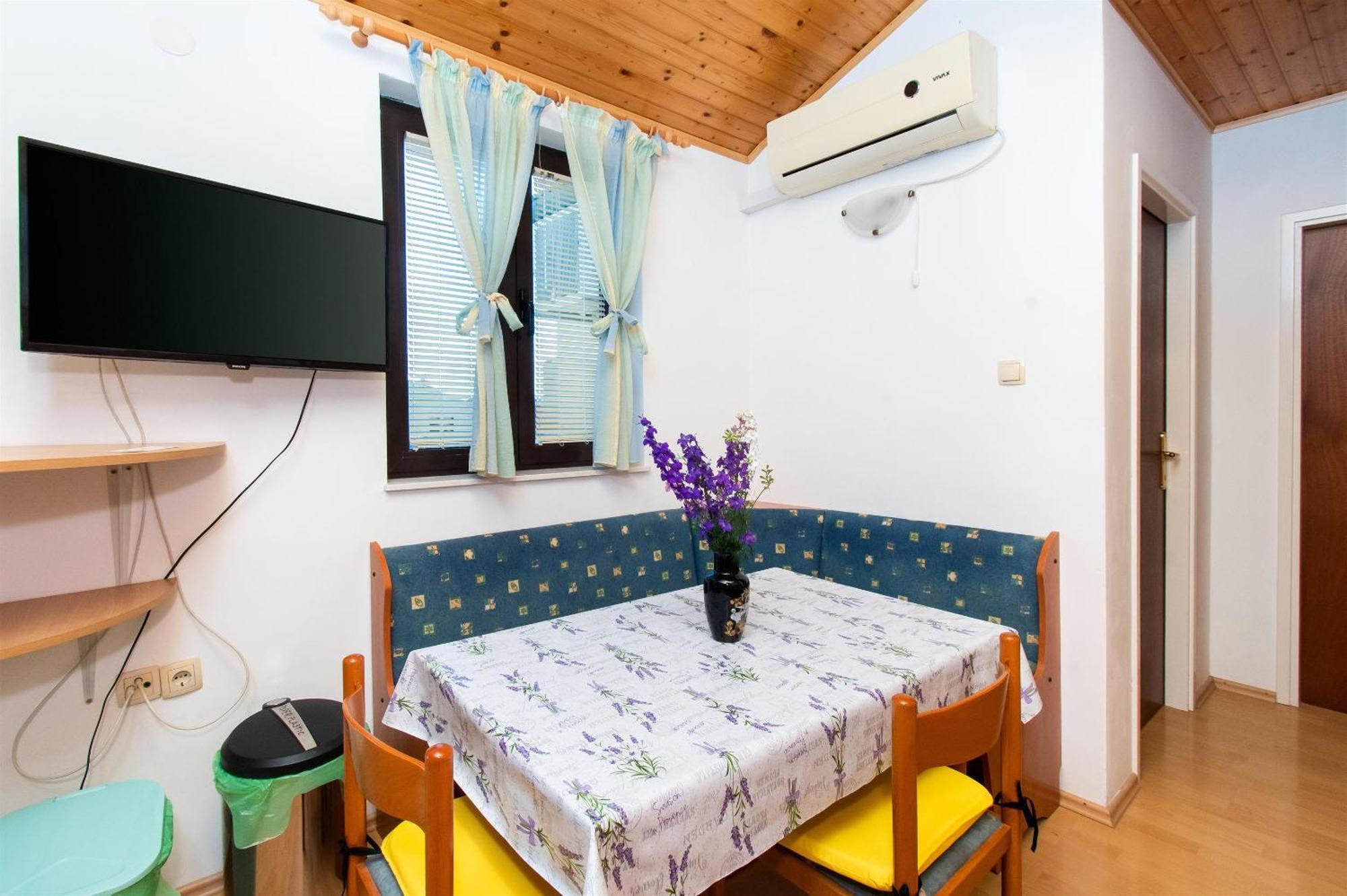 Apartments Green Garden فوديس المظهر الخارجي الصورة