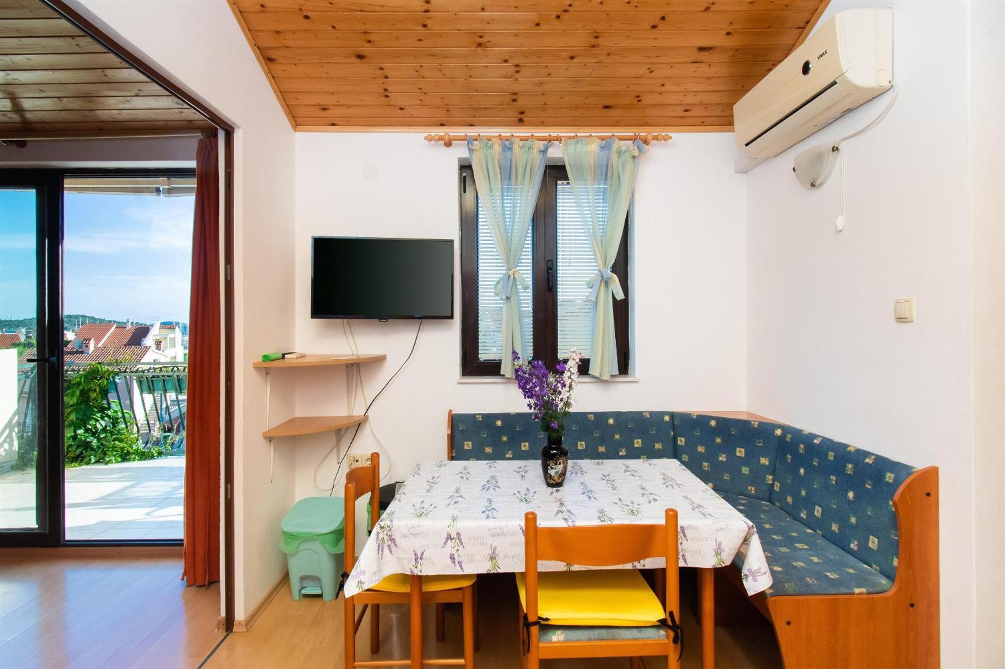 Apartments Green Garden فوديس المظهر الخارجي الصورة