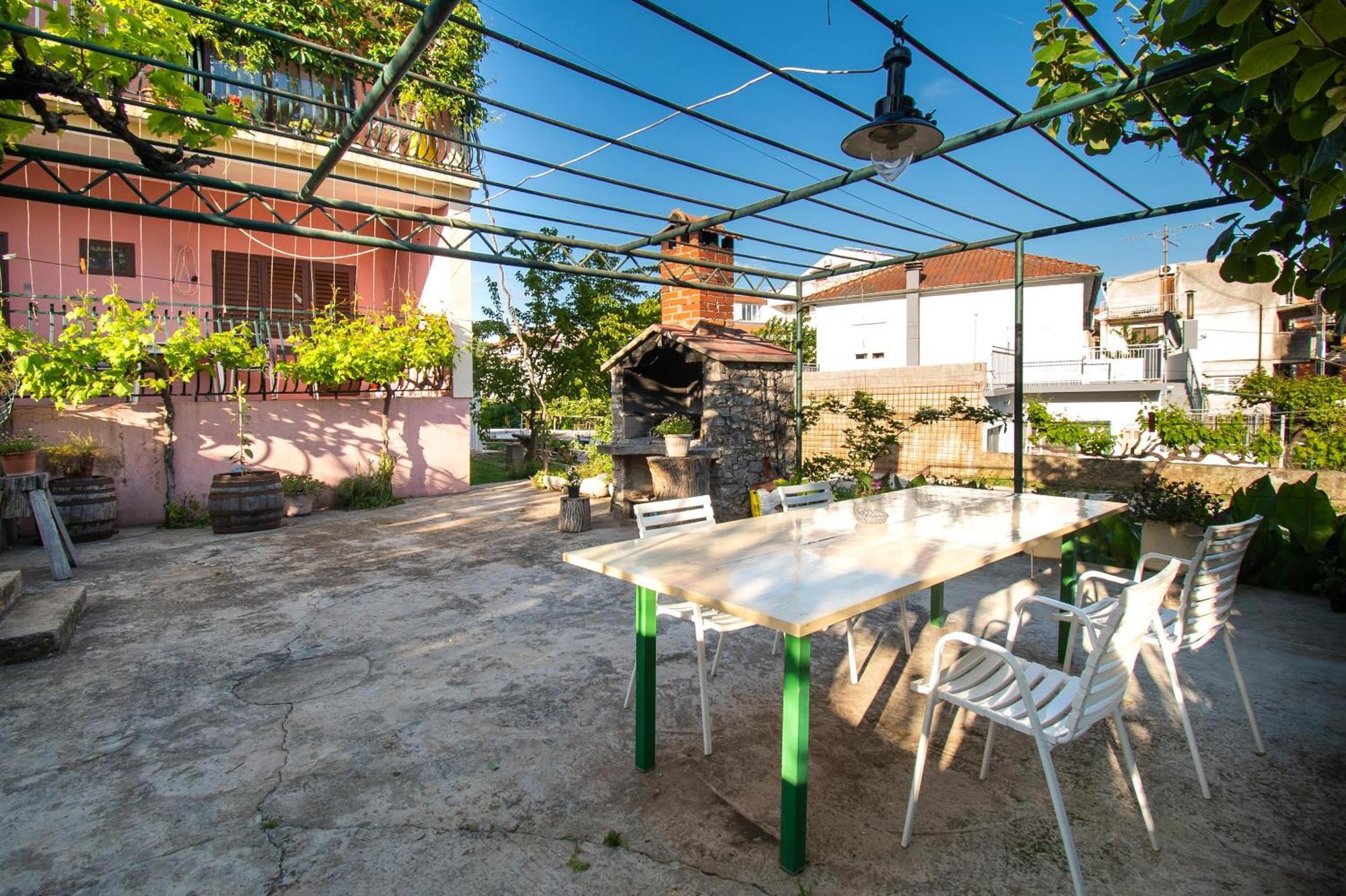 Apartments Green Garden فوديس المظهر الخارجي الصورة